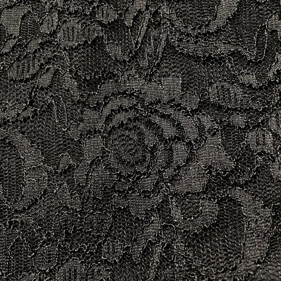 LE CHATEAU Black lace wiggle dress ~ Goth MEDIUM LARGE stretchy pencil dress - Picture 6 of 14